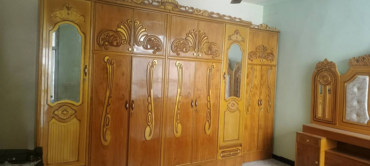 غرفه اخت جديده في مزاد الرسول العنوان كاطون الرازي نهايه الشارع لاستفسار ع رقم الهاتف *********** ملاحضه مستعدون لشراء كافه المواد المنزليه وغرف نوم 💤
