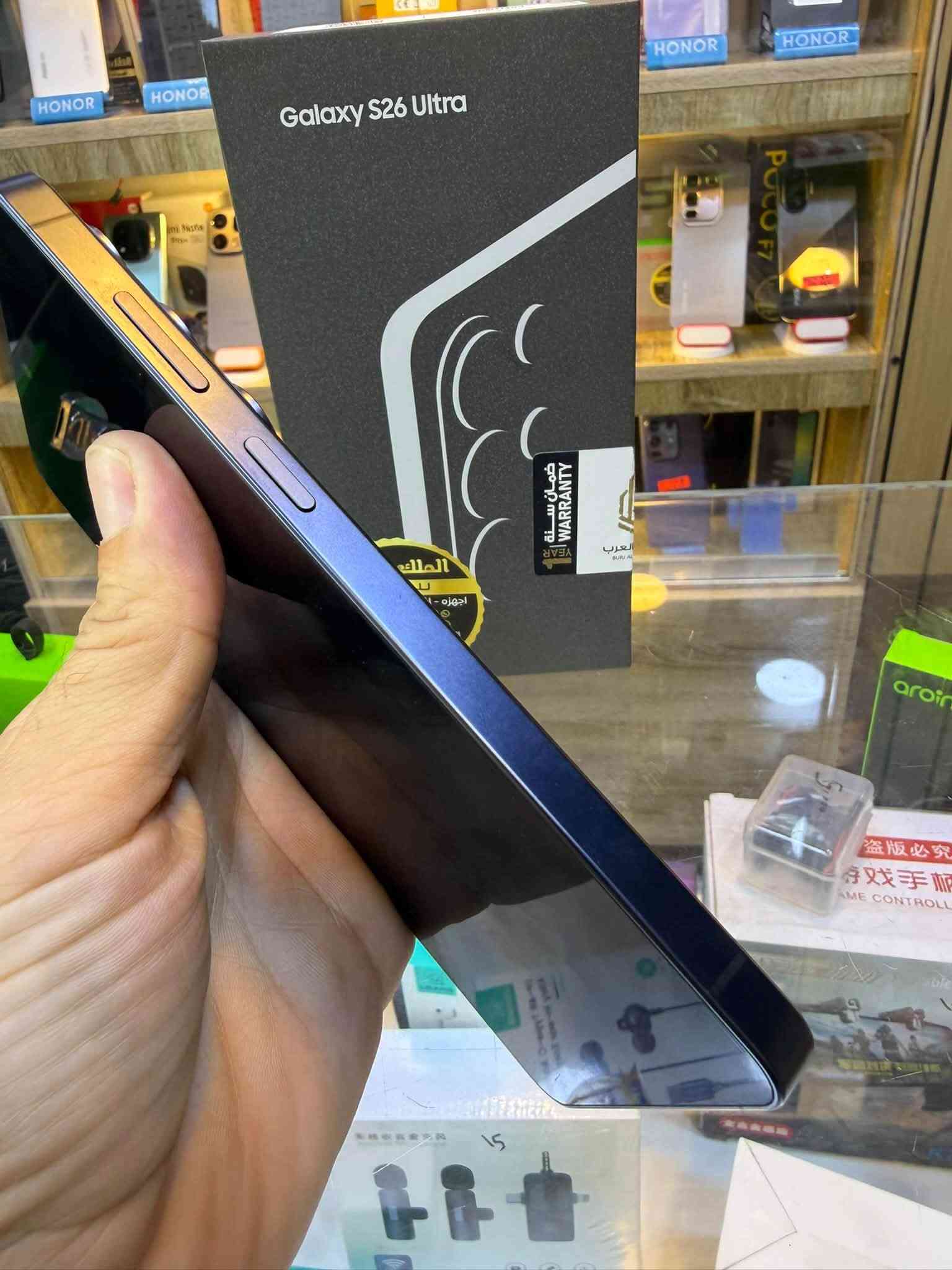 🔥 عرض مميز من الملك سنتر!
📱 Samsung Galaxy S26 Ultra

💾 الذاكرة: 256GB

✨ استخدام قليل جداً – نظافة ممتازة

📦 ملحقات كاملة

🎁 هدايا مجانية بقيمة 40,000 دينار:

* شاحن أصلي 45 واط ⚡
* لاصق حماية للشاشة
* حافظة للهاتف
* عدسات حماية للكاميرات

السعر 1275،000/ اسعار ثابتة

📞 للتواصل: ***********

