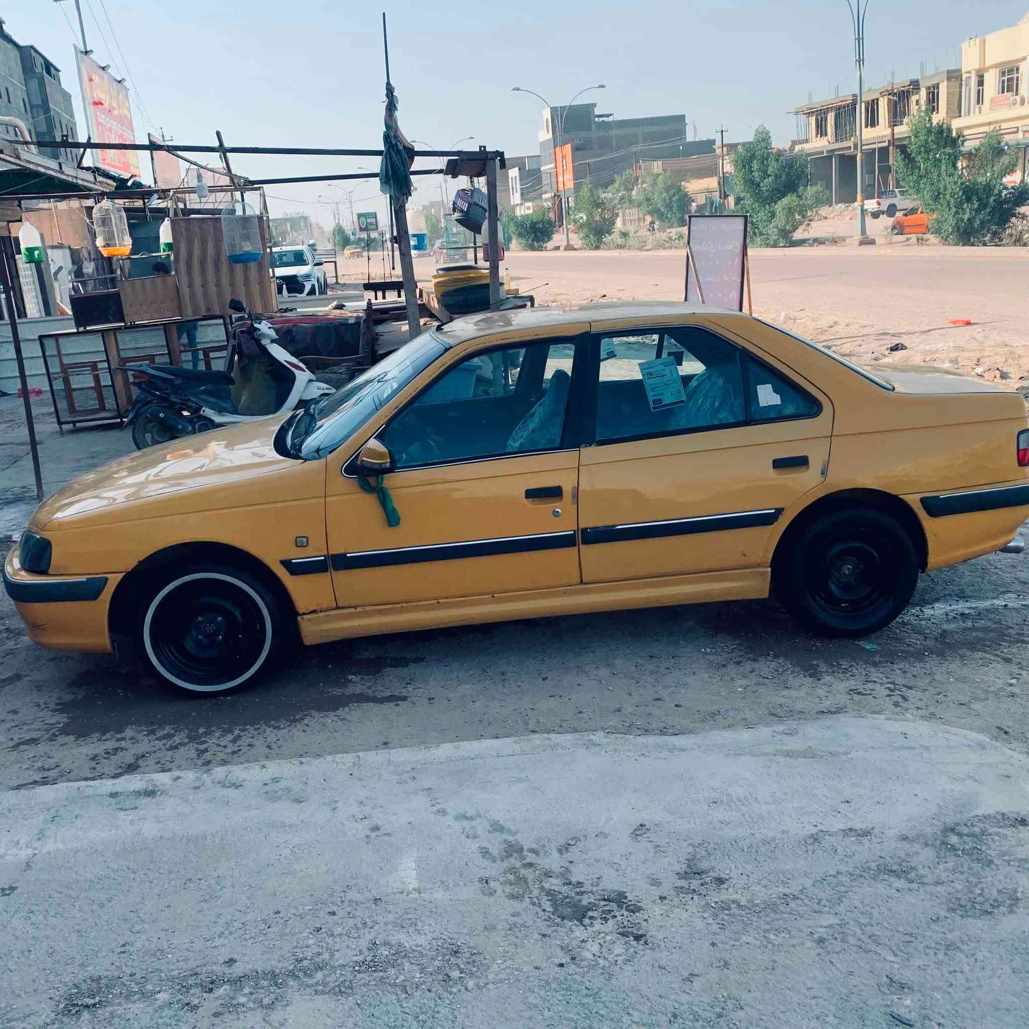 السلام عليكم بيجو بارص موديل ٢٠١٢ سياره رقم انكليزي بسمي جاهزه من كولشي تبريد ويا سويج ميكنه خير من الله العنوان حله شارع 80 قرب مستشفى المستقبل  سعر ٢٣ وبيه مجال  الهاتف ***********
