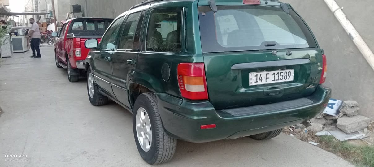 السلام عليكم جيب موديل 2000رقم بصرة دولي سنويه 31 كير ومكينه ابلاد جاهزة من كلشي نقص تبريد مصبوغه  عام مكفوله من ضربه سعرهه 48 وبيهه مجال حك الجيه مكاني ذي قار الرفاعي *********** ناصرية, ذي قار
