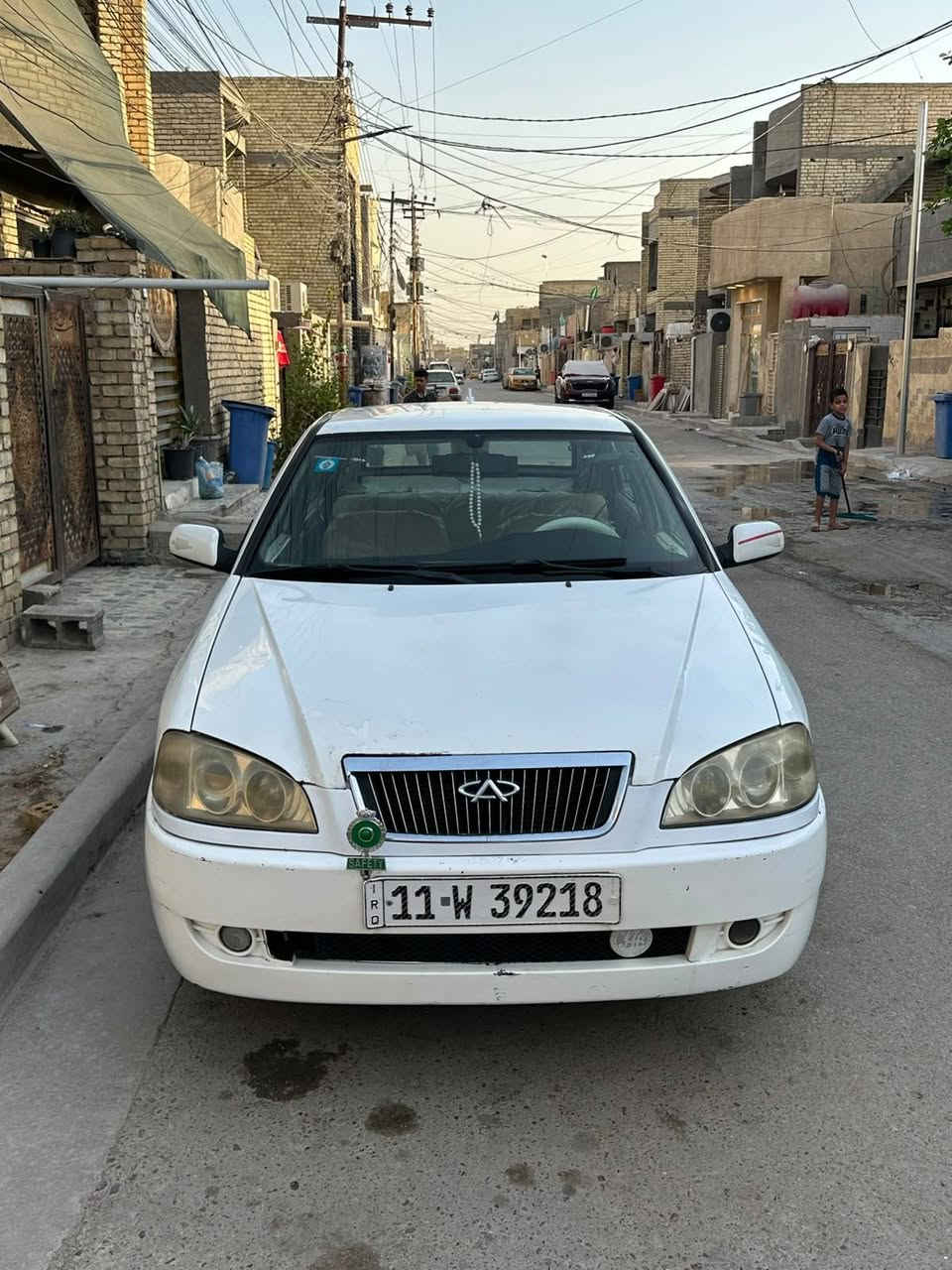 شيري كوين 2010 بأسمي السيارة
بيها طخه على كد شبر بالبنيد الباقي كفالة
تخم تاير جديد صدر جديد سيارة جاهزة من كلشي
***********
