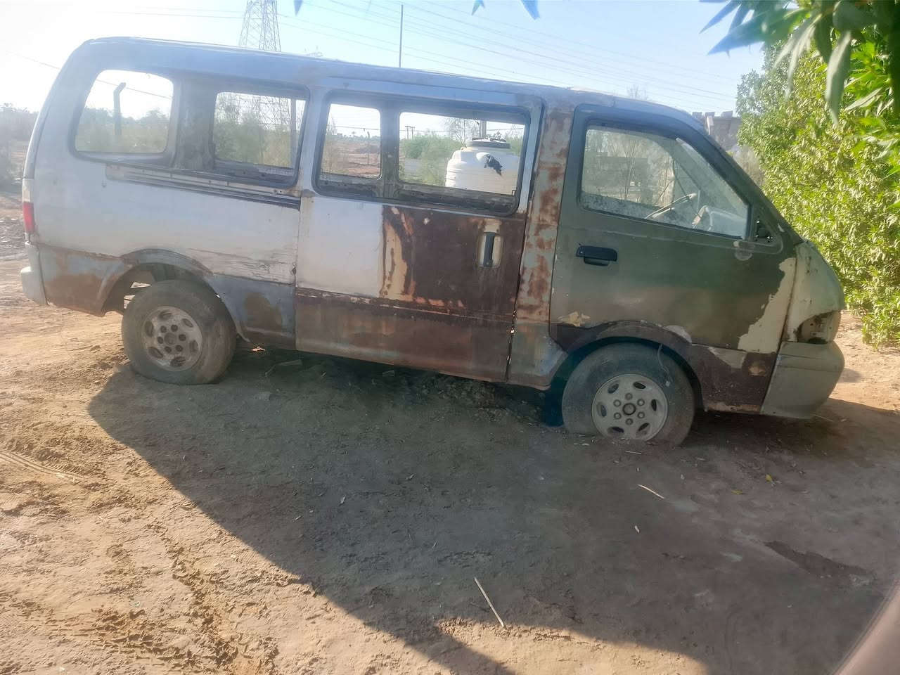السلام عليكم سياره بريجو 95 تسقيط البيع ***********
