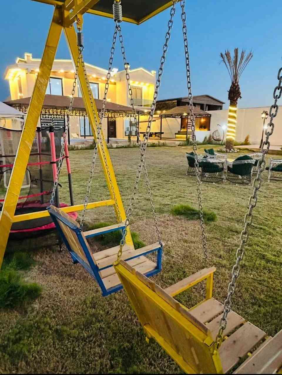 🌱مزرعه للايجار اليومي🌱
المزرعه  vip

العنوان 📍الدوره البوعيثه 

المزرعه موثقه بتطبيق اجرلي 

⬅️ملاحضه يتوافر حجوزات للحفلات مثل ؛

أعياد ميلاد _ خطوبه _اعراس :

  🔶️ مثاليه للراحه والونسه 

رجا  المحافظة على النضافه

لحجز  الاتصال ع  الرقم المثبت 

☎️***********
