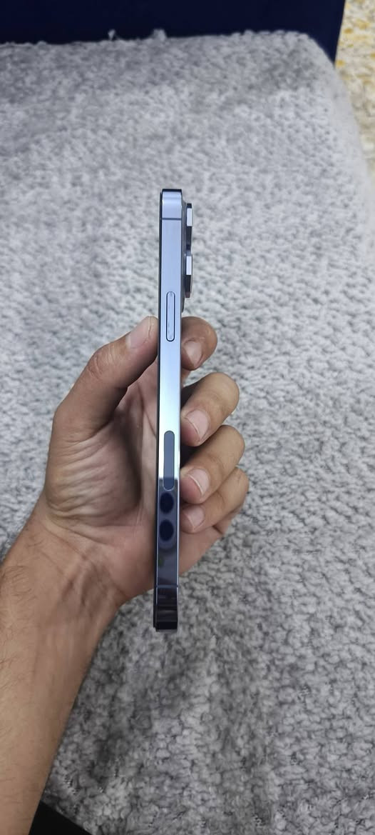السلام عليكم
13 برو ماكس 
ذ512 
بطارية 94%🔋
جهاز نضافة عالية جداً
مكفول مامبدل اي قطعه وتر بروف 
جهاز تأخذه عله الفحص. 
 📍مكاني بغداد المحمودية 
📞رقم الهاتف ***********

نص مكتوب في الصور:
- ١٢:٥٥
- حالة البطارية والشحن
- كما هو الحال مع البطاريات القابلة لإعادة الشحن، بطارية الهاتف قابلة للاستهلاك وتصبح أقل فاعلية مع الوقت. معرفة المزيد...
- الحد الأقصى للقدرة
- ٩٤٪
- هذا قياس لقدرة البطارية مقارنة بقدرتها عندما كانت جديدة. قد تتسبب القدرة المنخفضة بتقليل ساعات الاستخدام بين عملية الشحن والأخرى.
- أقصى قدرة للأداء
- ستساعد الأنظمة المضمنة في النظام والمكونات في تخفيف آثار الأداء التي قد تلاحظها أثناء التقدم الكيميائي في عمر بطارية iPhone.
- شحن البطارية المحسن
- للحد من استنزاف عمر البطارية، يتعلم الـ iPhone من عادات الشحن اليومية، بحيث ينتظر ولا يتجاوز ٨٠٪ حتى يحين موعد حاجتك إلى استخدامه.
- حول
- الاسم
- م.أ.ابوفليحه
- إصدار iOS
- 26.6.1 >
- اسم الطراز
- iPhone 13 Pro Max
- رقم الطراز
- MLL03LL/A
- الرقم التسلسلي
- P63QDFHJ6G
- انتهت صلاحية التغطية
- الأغاني
- الفيديوهات
- ٢٨
- الصور
- ٧٨٣
- التطبيقات
- ۸
- السعة
- ٥١٢ غ.ب.
- متوفرة
- ٤٨٤,٤٤ غ.ب.
- عنوان Wi-Fi
- DC:53:92:0C:8A:4C