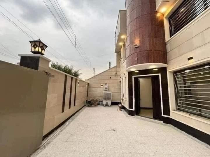 السيديه • ٣٠٠م • ٦ غرف