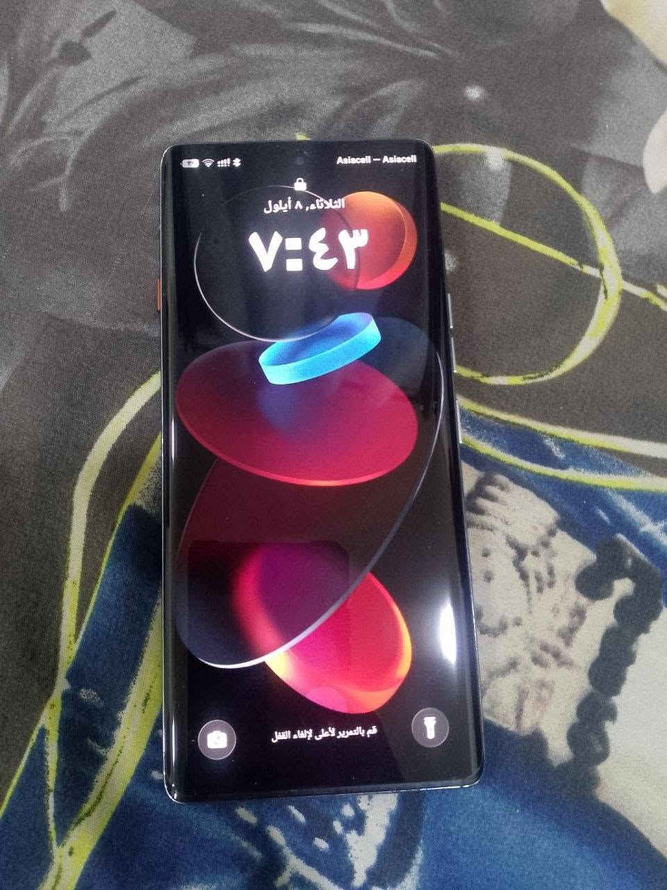 التكنوكمون 40بروفايف جي ذاكرة 265عشوائة 12جهازنظيف مكفول من التبديل بي بس فطرصغيرجوة من الطرف حت مامبين كدام عينك الصور رايدة 225 وبي مجال الشراي الي مايعجبة لايعلق رجاء الشراي خاص اواتصال ***********

