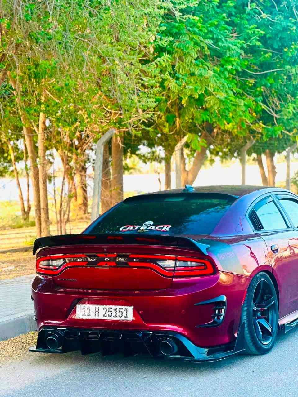 السلام عليكم
دوج جارجر 2019
ضراره بسيط كما مواضح بصور
مواصفات دايتونه محرك 5700
ماشيه 100
رقم بغداد بسمي 
السعر 213
مكاني الدوانيه 
***********
