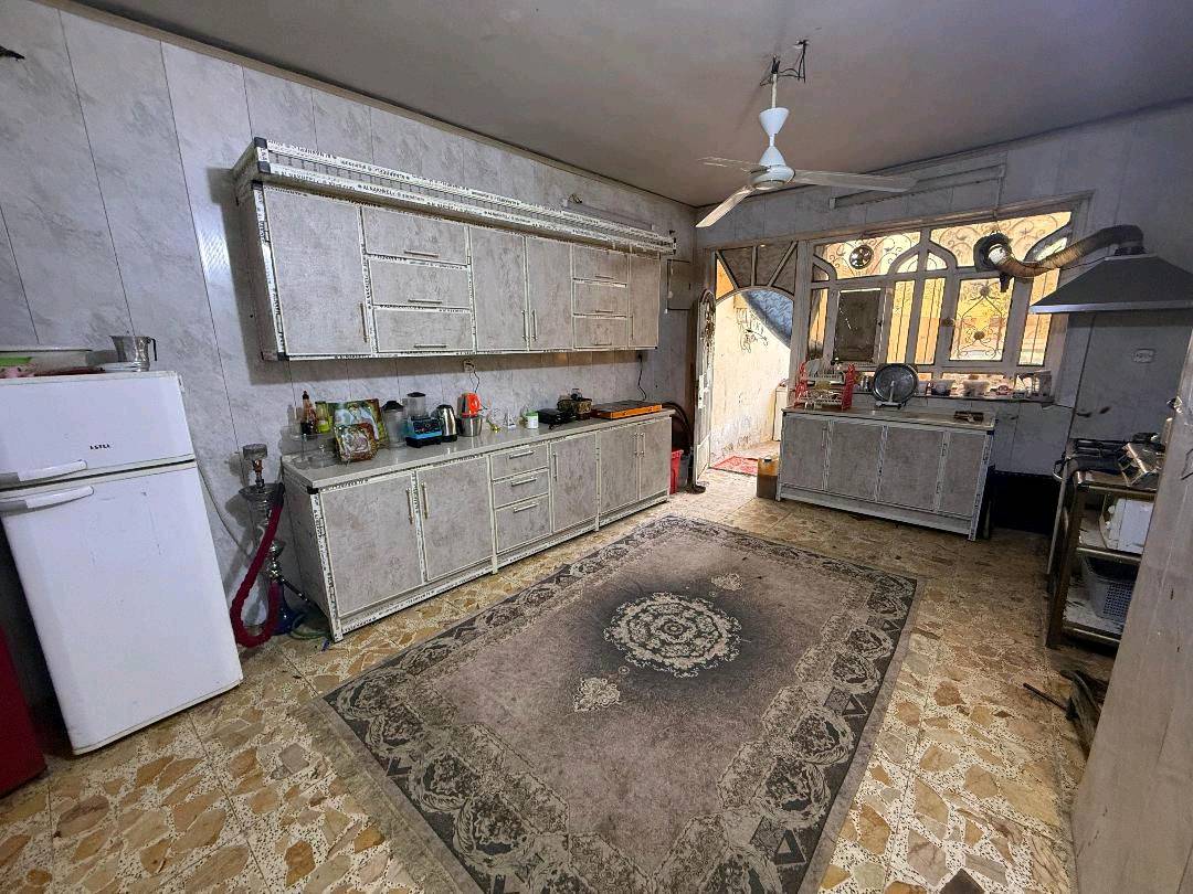 بيت للبيع مساحه ٦٥٠ متر زراعي العنوان بوب الشام قرية البوعليان المواصفات
٤ غرف نوم كبيره مطبخ واسع جدا استقبال كبير كراج يتحمل ٥ سيارات حديقه اماميه مساحه واسعه وحديقه خلفيه أيضا كبيره
السعر ١١٠ مليون وبيه مجال بسيط للشراي الاتصال صاحب الدار ***********