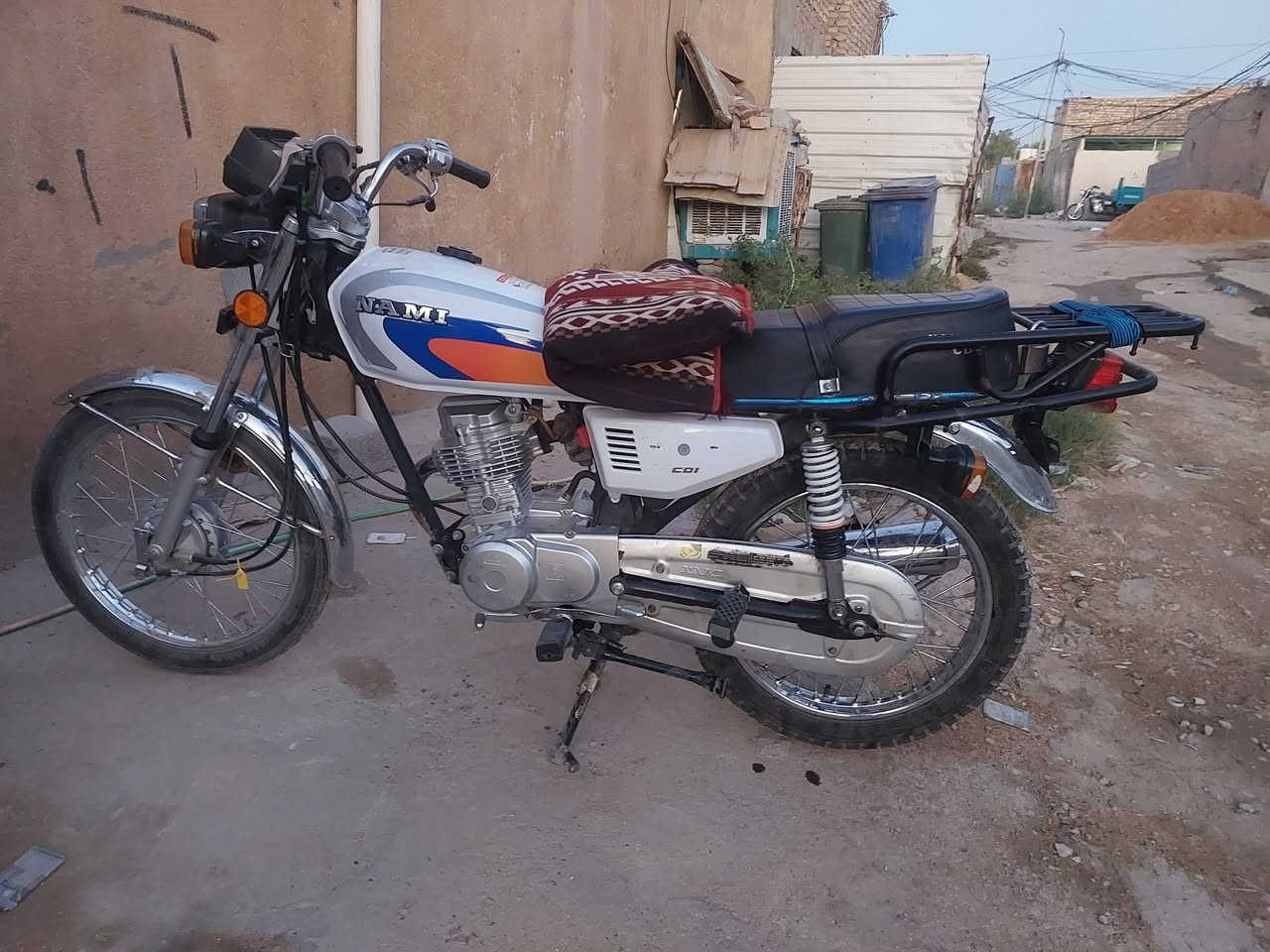 اربعه كير للبيع اوراق اصولي سعره 750  وبيها مجال قليل المو شراي لا يكسر بسعره 
رقم تلفون ***********
