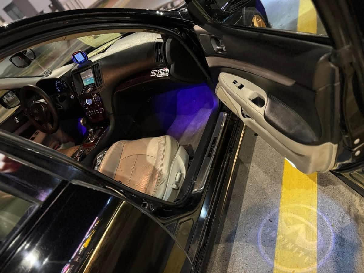 بيع. او مراوس حسب قناعه
G37s فوول هوايئات موديل 2012للبيع

 مواصفات وتزويد السيارة

1- محرك وكير وفلاي ويل جدد
2- أكسل قفل جديد
3- صدر جديد
4- منظومة تبريد كاملة جديدة
5- شفتات تحكم كير ستيرن
6- شاشة لمس مع كاميرا وحساسات خلفية
7- كشن ميموري خزن وضعيات 2
8- كشنات تدفئة
9- داخل جلد لون بيجي
10- انارة داخلية تحكم ريمونت
11- منظومة لايت زينون قوية كلش عالي ناصي بروجكتر
12- أضافة جهاز عدادات عرض جميع معلومات السيارة حماوة السيارة وحرارة دهن المكينة والكير والفولتية وعداد السرعة والار بي ام وهواية تفاصيل بي بعد
13- ويل زت جديد حجم 19 اصلي ياباني لون مميز + تخم تايرات جدد
14- دعامية اس
15- فجوج بريمبو اس + فلنجات أس مزرفة
16- جنح سبايدر خلفي اصلي انفنيتي
17- انارة ترحيب بالدوسة مال باب وانارة ابواب من تفتح تعرض علامة وكتابة infiniti
18- هدرز 
19- شوت اير انتيك دبل لونك تيوب ماركة stillen
20- پُلي محرك 
21- گولر دهن مكينة
22- گولر دهن كير
23- سيستم أكزوز ماركة Vorteek بوابات عالريمونت
24- أكسل قفل جديد
26- أويل كاچ كان دبل
27- بلكات Q50
28- نوزلات مزودة
29- فيت بم مزود
30- مجاول Q50 ريد سبورت
31- مرواح جدد + مروحة امامية اضافية
32- بصمة ابواب وصندوق وتشغيل
33- عليها عقل بي برمجة HP يم ابطال البرمجة مهندس ارماند وكرم خالد

واهم فقرة السيارة اخذت لقب اول اسرع V6 عالعراق ببطولة البصرة لعام 2024

للاستفسار
السعر 100$

***********

