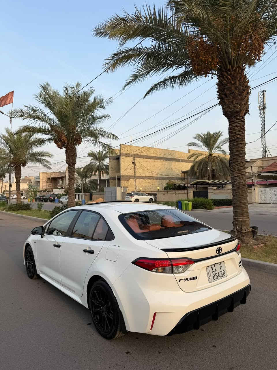 كورلا هايبرد • ٢٠٢٥ • بلاك ادشن