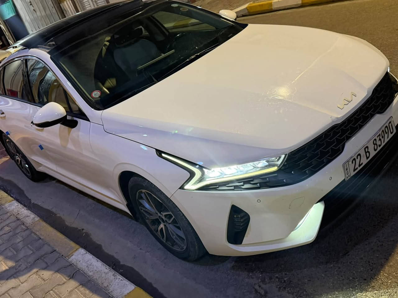 K5 خليجي وكالة نم
موديل ٢٠٢٣ 
فول مواصفات 
رقم اربيل 
بانوراما 
تدفئة كشنات 
ستيرن هيتر 
كشنات جلت اوف وايت 
بصمة تشغيل وابواب 
كفالة عامة مطلقة من الصبغ والتبديل عدا ملاحظة بصيطة جداً بالجاملغ الخلفي 
السيارة جديدة بحالة الوكالة 
ماشية ٤٢ الف كيلو متر 
مكان السيارة الانبار هيت 
السعر 190$ وبيها مجال 
للاستفسار اتصل ***********
