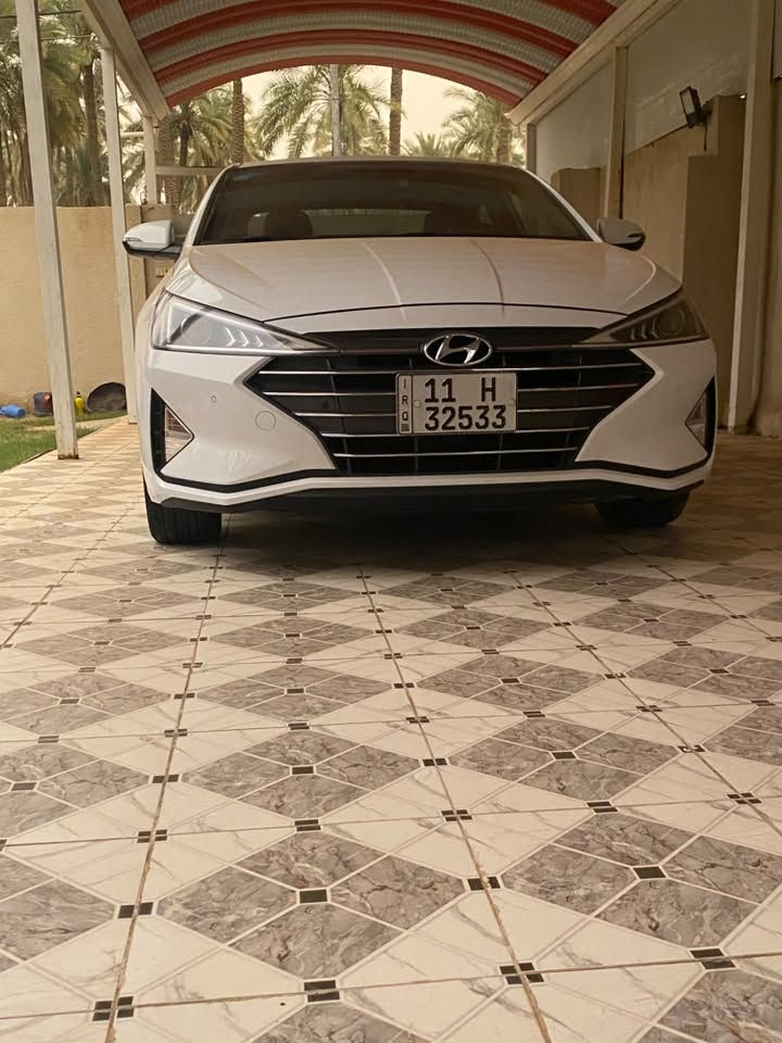 💎هونداي النترا         2020    ELANTRA. 

  

💎 رقم بغداد   

      خليجي     المواصفات مكفولة جديده 

💎سلايد - فتحة.                   السعر 175

         ‏ماشيه 55 

💎محرك 2000cc    

💎حساس  امامي خلفي  

💎كاميرا  أمامي خلفي    

💎شاشةكبيره اندرويد 

💎تحكم أستيرن 

💎وضعيات قيادة متعدده ٣ وضعيات

💎_ عادي وسبورت وذكي

   💎مري شفط نضام ترحيب 

💎صندوق بصمه ذكي

💎لد نهاري 

💎تبريد قطعتين

💎ويل كب/ويل كروم/ويل 17

💎داخل جلد لونين    

💎مدخل AUX+USB/بلوتوث...

💎 شاشه عطلات 

💎للاستفسار اكثر  الاتصال ع 

☎️    ☎️    ☎️

***********
