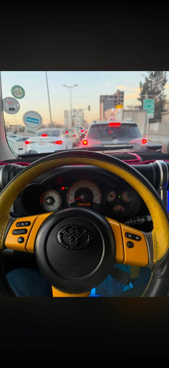 FJ 2015 VX.R
خليجي كفاله  بدون صبغ بدون بارد بدون صبغ.          
دبل  تانكي160L 
‎دمام JBL
‎كمبريسر  
‎دفلوك +زحف
‎شاشه 
حساس خلفي  *********** اربيل
