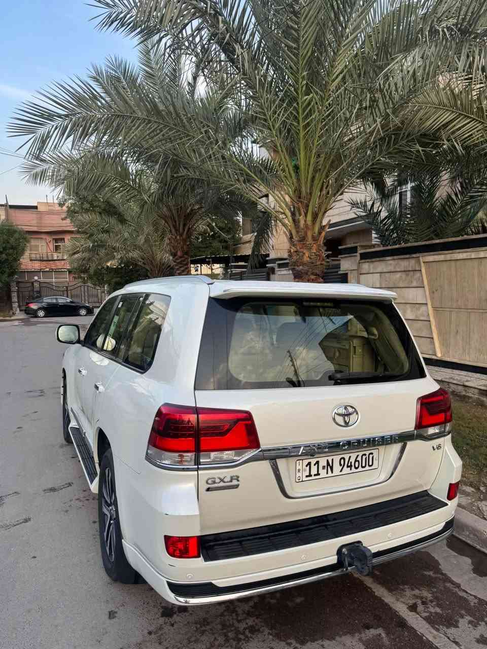 لاندكروزر بريم • ٢٠١٩ • رقم بغداد