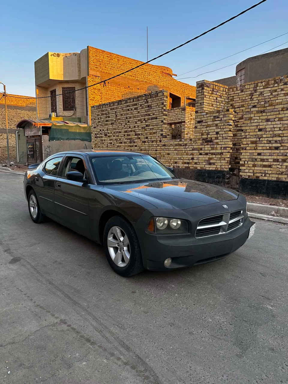 سلام عليكم 

جارجر 2008   مكينه 3500 السياره جاهزه من كل النواحي بيه تبديل باب السايق
نفس اللون فقط حدادية جديده تايرات جدد مكينه كير كله مكفول 
الرقم ***********  

للبيع فقط بدون مراوس
