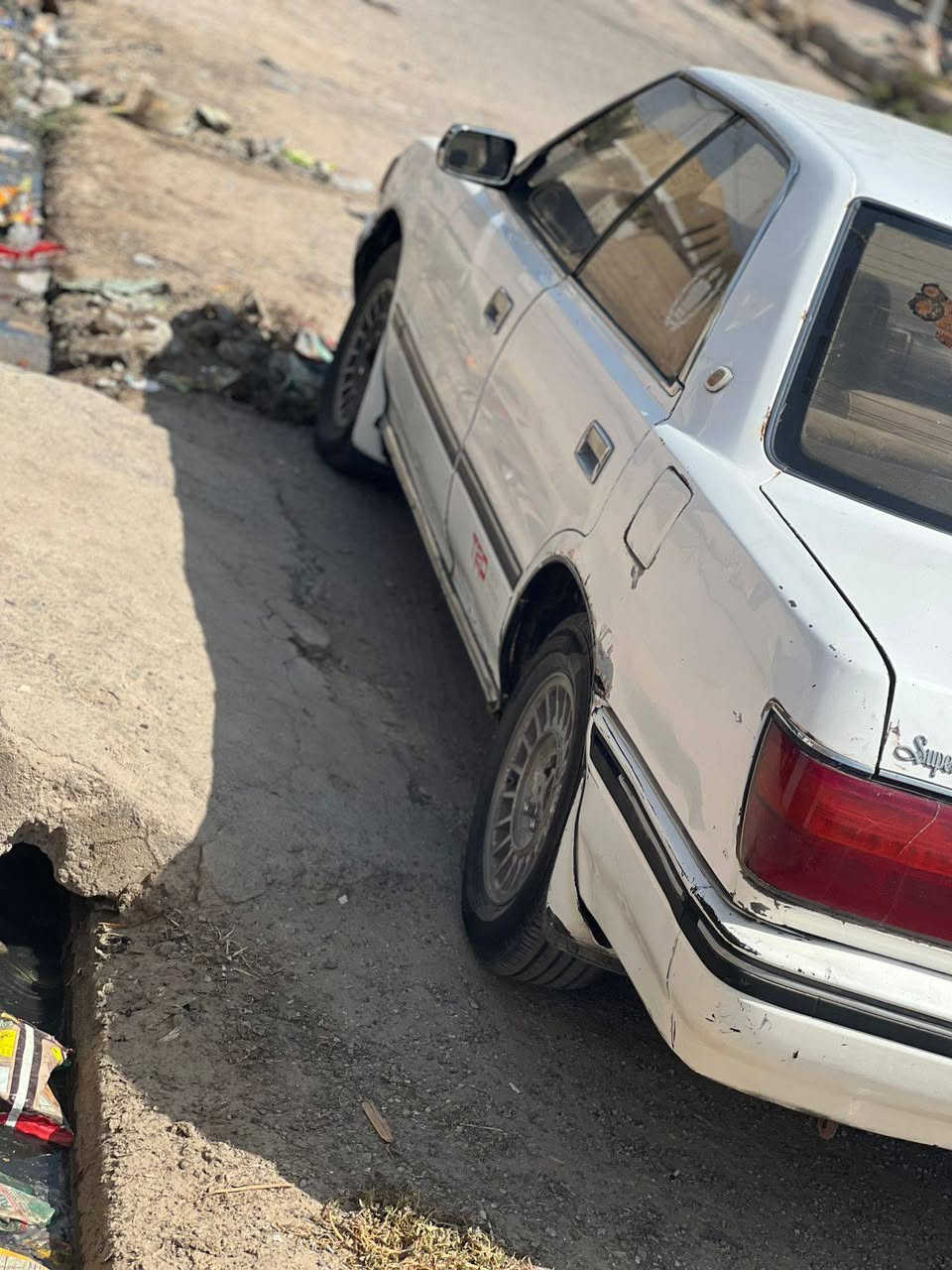 سيارة كراون هارتوب موديل 90 لبيع مكينة وكير ونجي 6 سرندر محرك خير من الله حداديه 60٪ غرفته زينه السياره مكفوله لا صبغ ولا معجون   باتري جديد راديتر جديد لايت الامامي جديد سنويه نافذه  مراوس حسب الاتفاق خاص مفتوح الاتصال بنا *********** خاص مفتوح اكرر مراوس هم ترهم حسب الاتفاق السعر 23 بيه مجال قليل عنوان ذي قار قضاء الدوايه للعلم صاحب السياره برفاعي
