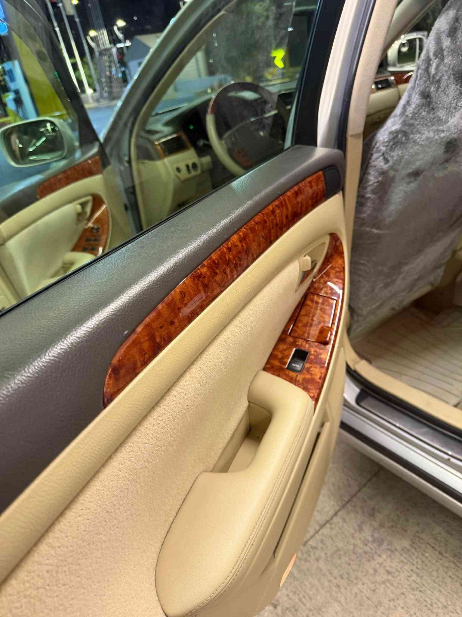 بسم اللە رەحـمان رەحـیم 

Toyota crawn 
موس موس موس
کۆد کۆد 
مۆدیل ٢٠٠٥ 
مەکینە ١٨٢ 
٢ دووگمە 
ناوزارد 
ناو چای کویر 
بەسمە 
کامیرا 
دابل گیر
کوشین کارەبا 
هەموو گیانی مەزبوت تندوتۆلە 
سەیارەکە ماشااللەی ئەویت لەجوانی مەزبوتیە 
لەسلیمانیم 
نرخ ٦٠ گەلا مەجەل
*********** السليمانية, العراق
