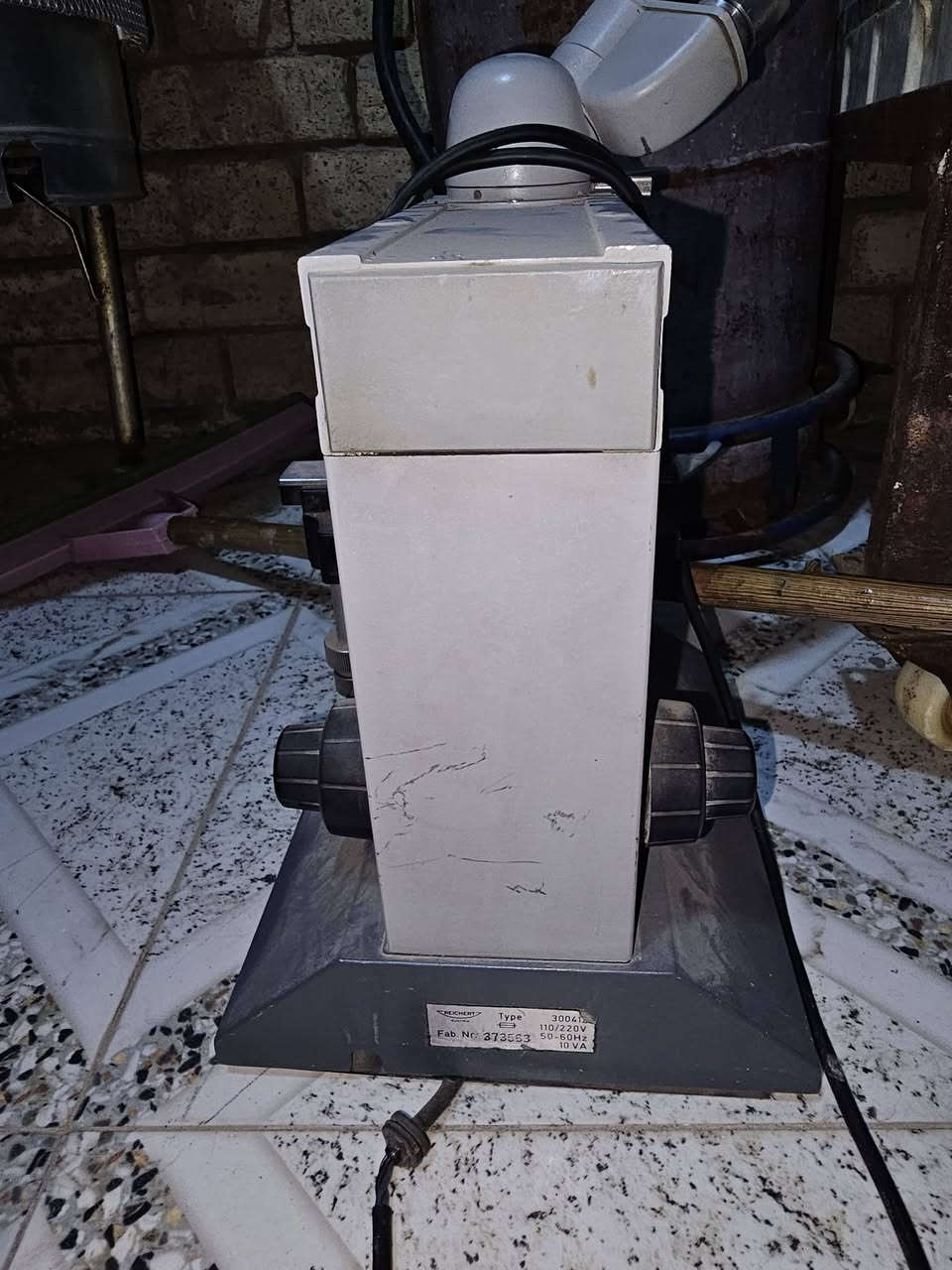 العنوان بغداد مدينه الصدر حي طارق شارع الوسط هذا الرقم  وات ساب ***********
