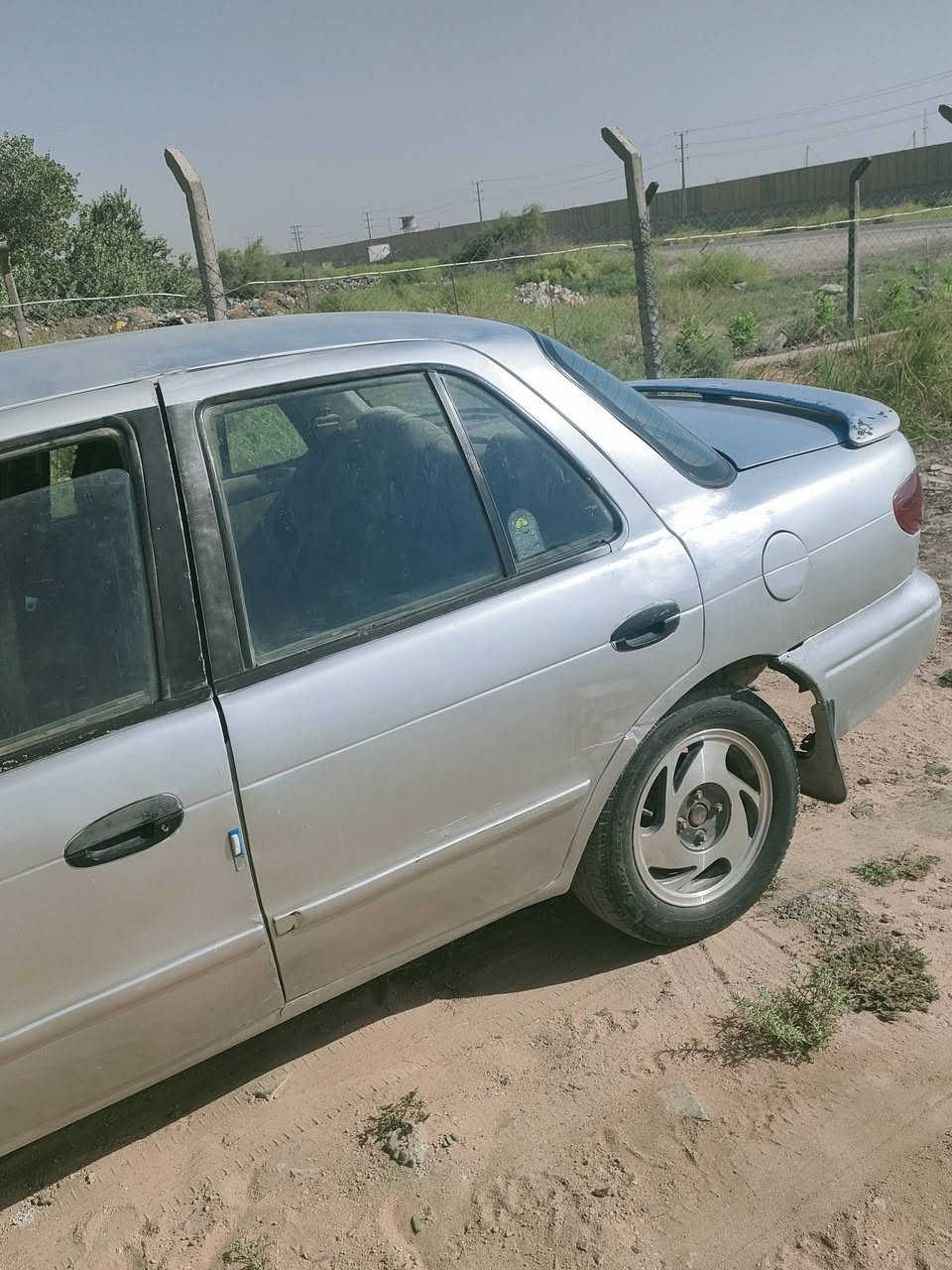 سيارة كيا سيفيا موديل95كير اوتوماتيك كير محرك خير من الله بأسمي السيارة تحويل ثاني يوم هزة جديده سنويه جديده للمراوس بسيارة احدث انطي فرق فقط مكاني بغداد ابوغريب ***********
