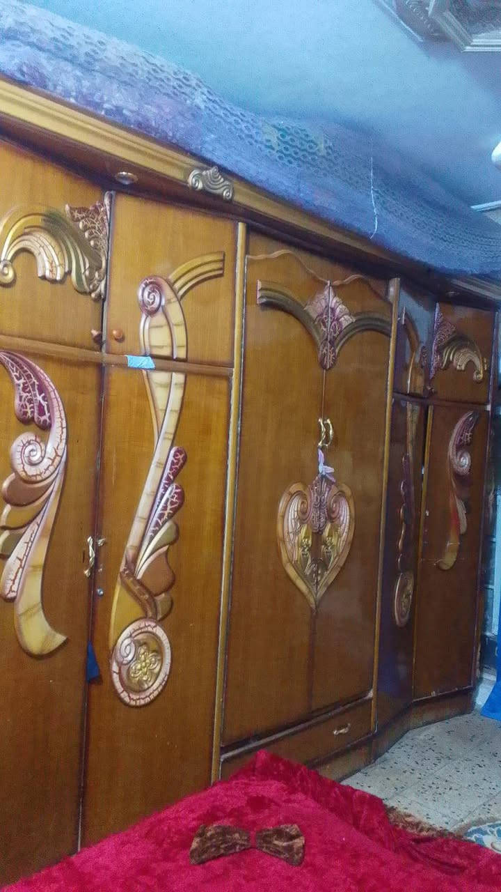 سلام عليكم غرفه ام الست بيبان طابقين تركيه سعرها 350 وبيها مجال بسيط للشراي ***********
