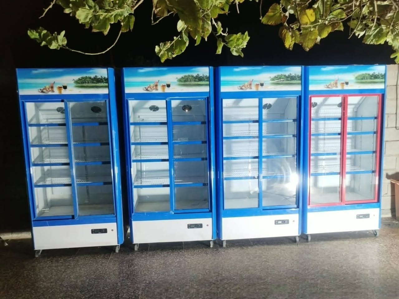سيت عارضات دبل اربع قطع جدد طك كارتون ممشتغلات.  سعر مناسب ***********
