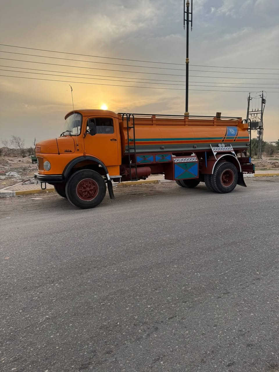 ابوردين • موديل ٨١ • ٨طن