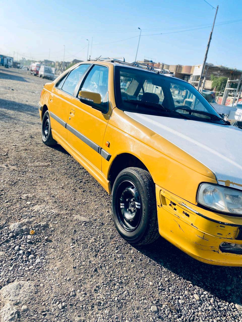 بيجو بارص 2013 رقم انكليزي  كبل عقد مروري اسويلك كير ومكينة مكفول لاظربة ولاصبغ كهربائيات شغالة تبريد شغال سيارة جاهزة عليها غرامة 100 وهيئة 15 يطيحن من سعرها اريدها ب30وبيها مجال *********** مكاني بغداد مدينة الصدر