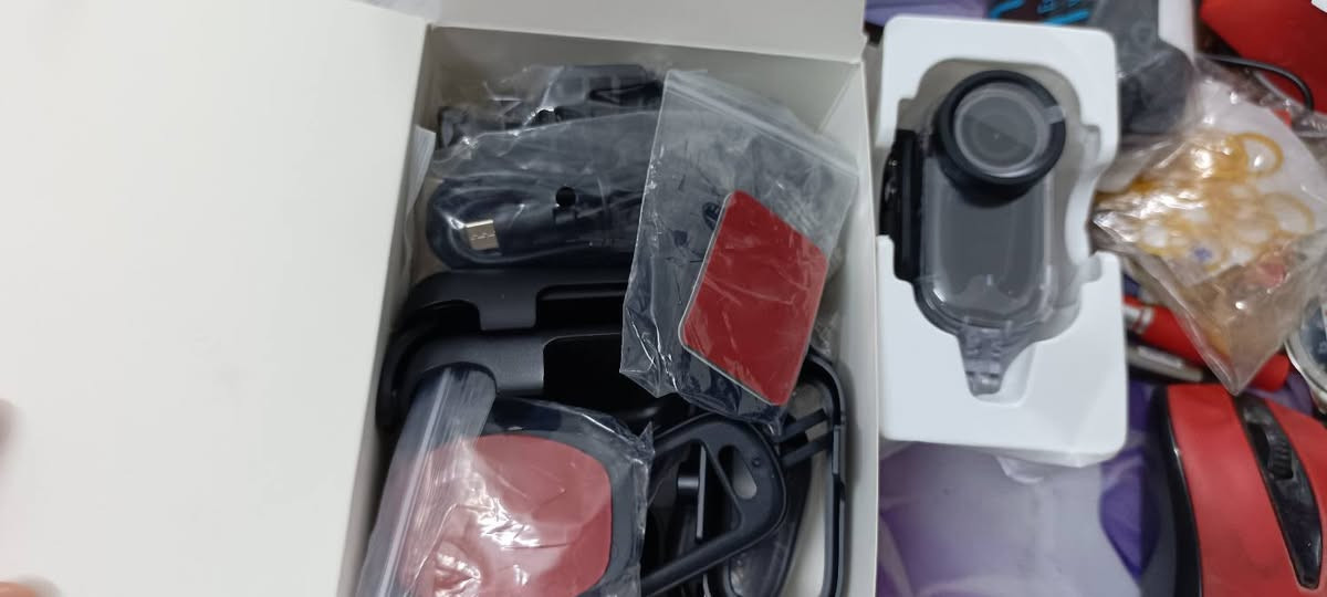 كاميرا مغامرات فول مواصفات .. كل مواصفاته مرفقة بظهر الباكيت بالصورة موجودة 
السعر 35 مع التوصيل 
التم عالواتساب ***********
اعتماد مجاني بس تگلي امانة الله ورسوله استلم الطلب
