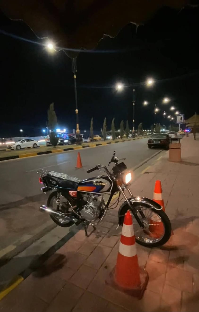 السلام عليكم دراجه نامه تلث احرف الدراجه صارلها اربع اشهر مطبكه مكينه خرسه شرط ما مفتوح وايرمنيه كله شغال السعر 640التواصل***********
