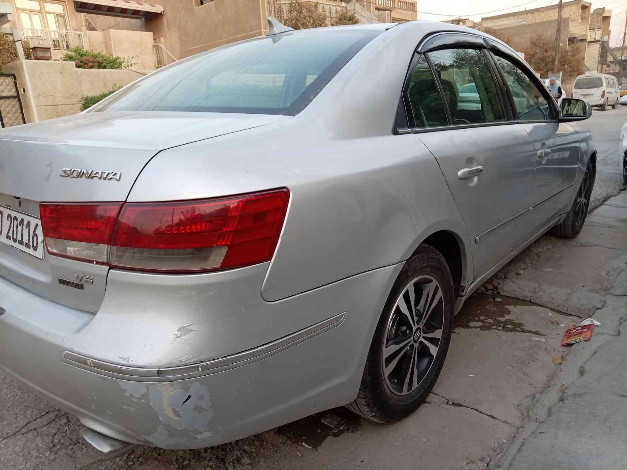 السلام عليكم سوناتا وارد امريكي موديل ٢٠٠٩ فول لمتد فتحة  كشنات جلد كشن كهرباء تدفئة بلكشن تبريد شاشة منظومة تبريد جديدة  حادثها قبق جنطة تبديل والباقي ليبل واحد وبلعراق جاملغ خلفي جهة عكس السابق صبغ بدون دواخل لغد وشاصي وكير ومكينة كلة مكفول رقم وهزة جديدة رقم بغداد مكان السيارة بغداد دورة السعر (٧٩) وبيهة مجال (***********) الرقم بي وتساب
