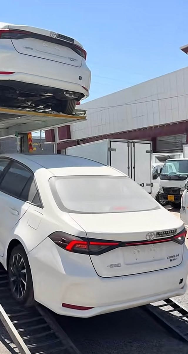 TOYOTA. COROLA. 2026. KM. 0

شه حنى تازه تويتا كرؤلا شكل نوي  هه رزانترين نرخ له بازار 

فول مواصه فات  كوشن جلدو كارابا شاشه پينج زمان  كامل أشياى بيلادى له گه له بي شوخت و چال به شه رتى سؤنه ر نرخ بيوه ندى بكه

*********** السليمانية, العراق
