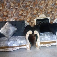 ديوان ملكي عشر أمتار معا طبله كبيره 4زغار سعر 650بي مجال