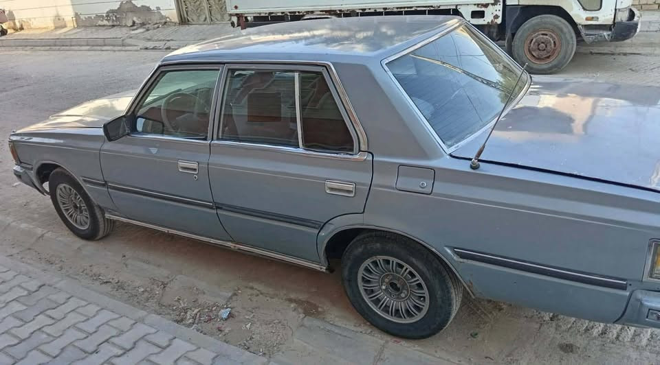 سوبر ٨٢ جاهزه ع اخر حبايه مكينه وكير بلاد كلشي جديد رقم بغداد صدامي راعيها بغداد بيع وإذا عندك مراوس نزل بلتعاليق
***********
