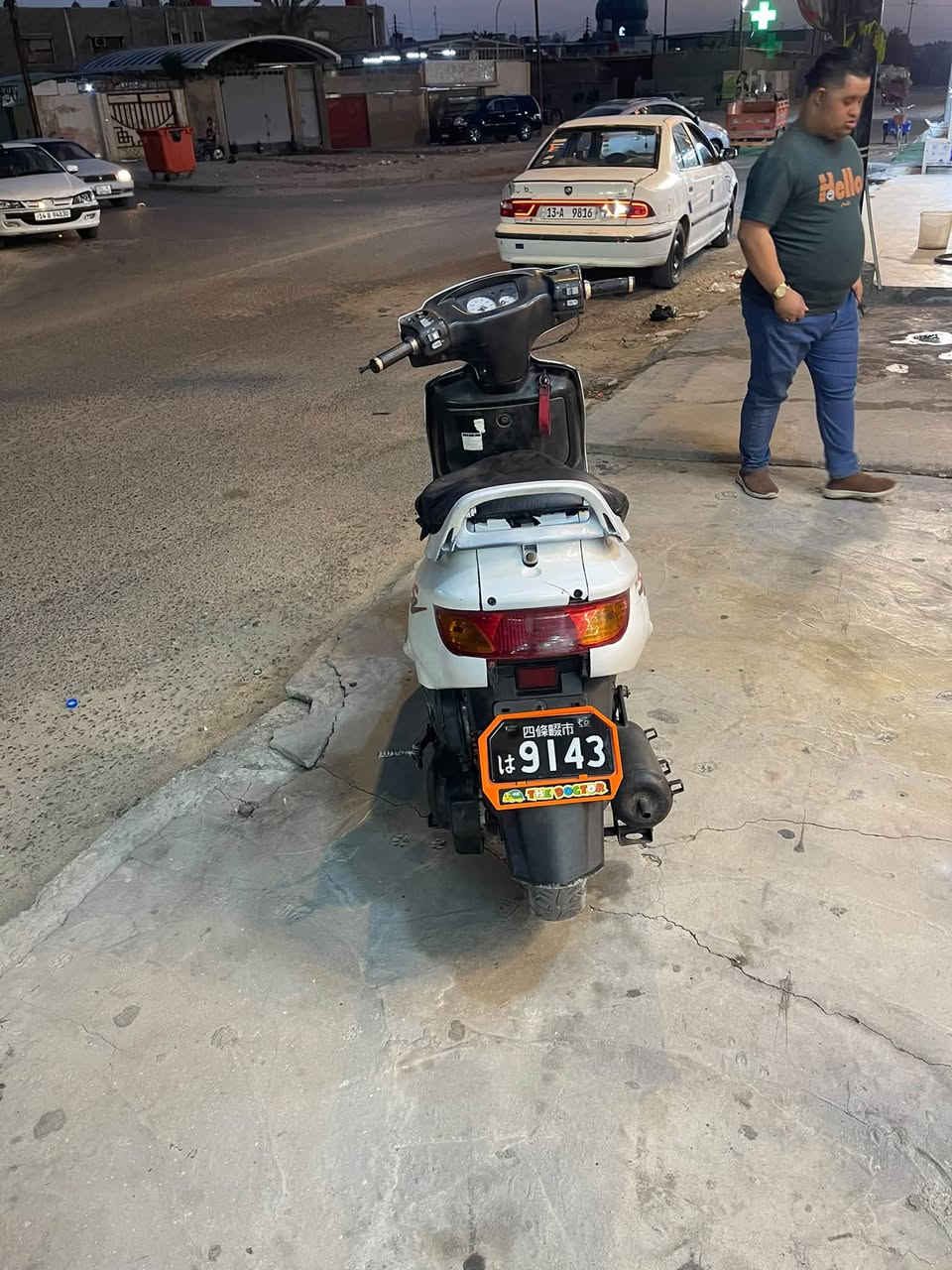 فراشة جديدة مامجفتة مبدلين زنجيل بس كهرباىيات شغالة    دراجة بلادية  تشتغل سلف     550الف     ***********
