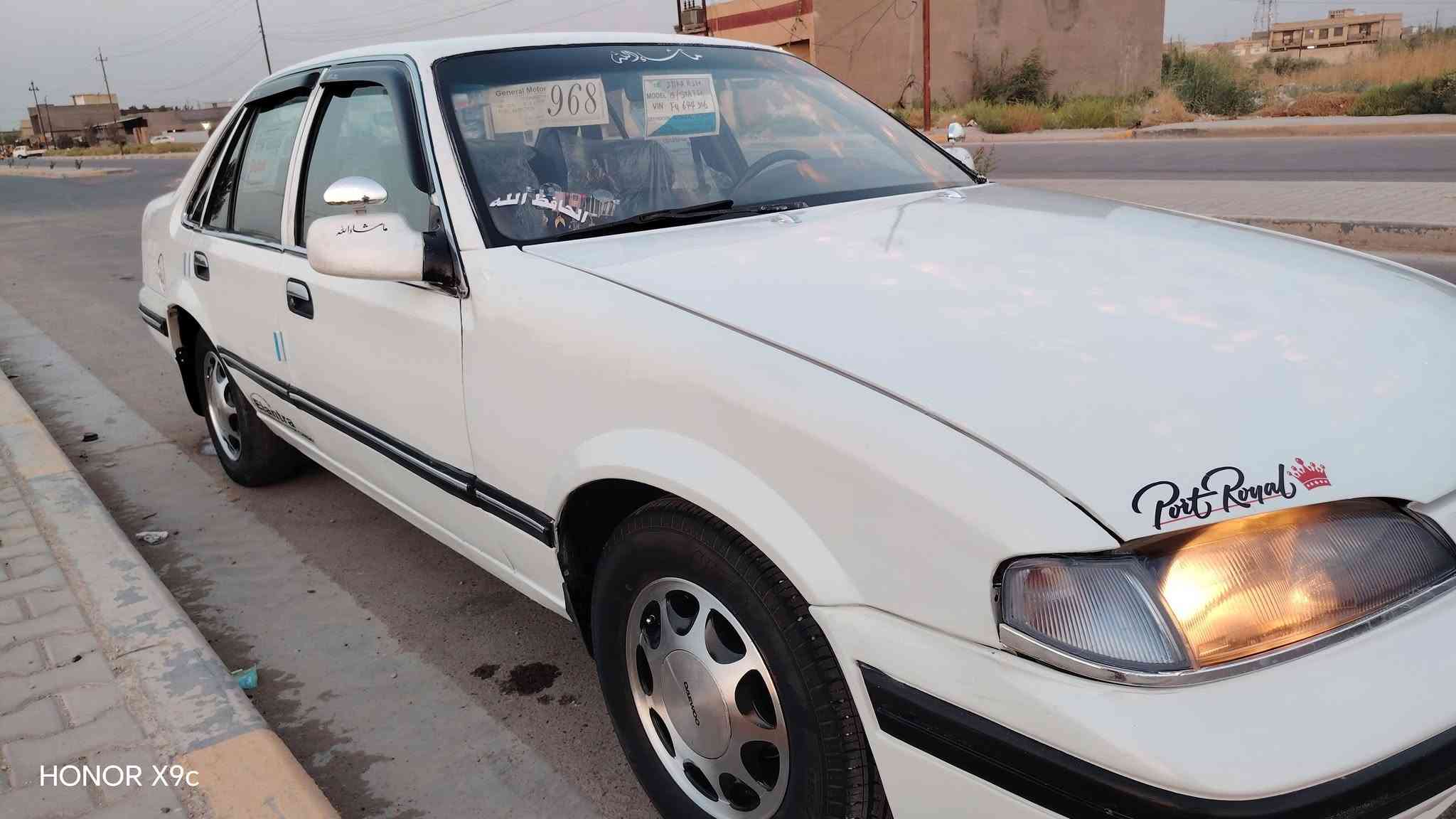 السلام وعليكم
دايو برنس موديل1996
الون ابيض ..... 
رقم بغداد بسمي رقم دولي  ... تحويل ثاني يوم
كير اوتوماتيك ٠٠٠  
محرك مفتوح .....
كير ومحرك حاويه جدد مكفولات  
ويل كب مجلي لونين 
تخم تاير....... باتري جديد
كهربائيات كله شغاله
شواصي انضاف.... 
مشط ستيرن باور سلف داينمو راديتر كله جديد 
 تعمير درجة اولى
ملاحضه السياره مصبوغه حزام للجماليه بدون قماره وتكم
صدر خلفي أمامي جديد 
غرفتها جديده ...دواخلها جدد بطاين جدد كشنات جدد دشبول جديد 
سنترلك شغال 
اسف عل اطاله الشراي يتصل
الهاتف *********** 
مكان سيارة بغداد
السعر 36
اتصل ع الرقم فقط

نص مكتوب في الصور:
- HONOR X9c