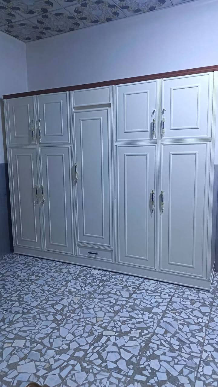 كناتير وبوفيات للبيع الاستفسار عل خاص وتوصيل مجاني
