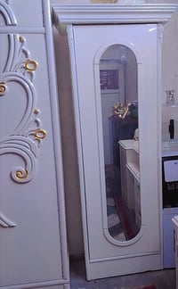 غرفه نجارة عراقيه تصميم تركي 7 قطع اضرار بسيطه بغداد حي العامل 0786963...