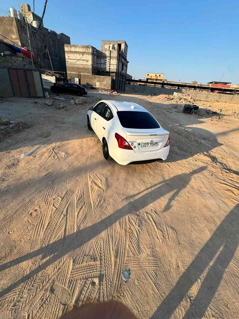 ‏سلام عليكم نيسان صني موديل 24 هندي عطر جديد  بليته زركه سياره بسم شركه مهند تحويل وكاله حاضر سياره جديده تخم تاير حداديه وضع شركه سياره بيها مكانين بارد فقط باقي سياره كفاله مكان سياره بصره شارع الوفود /سعر 115وبيهاا مجال قليل رقمي ***********

