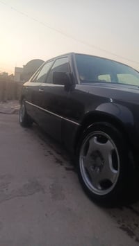 مرسيدس • ١٩٩٣ • محرك ٣٠٠٠