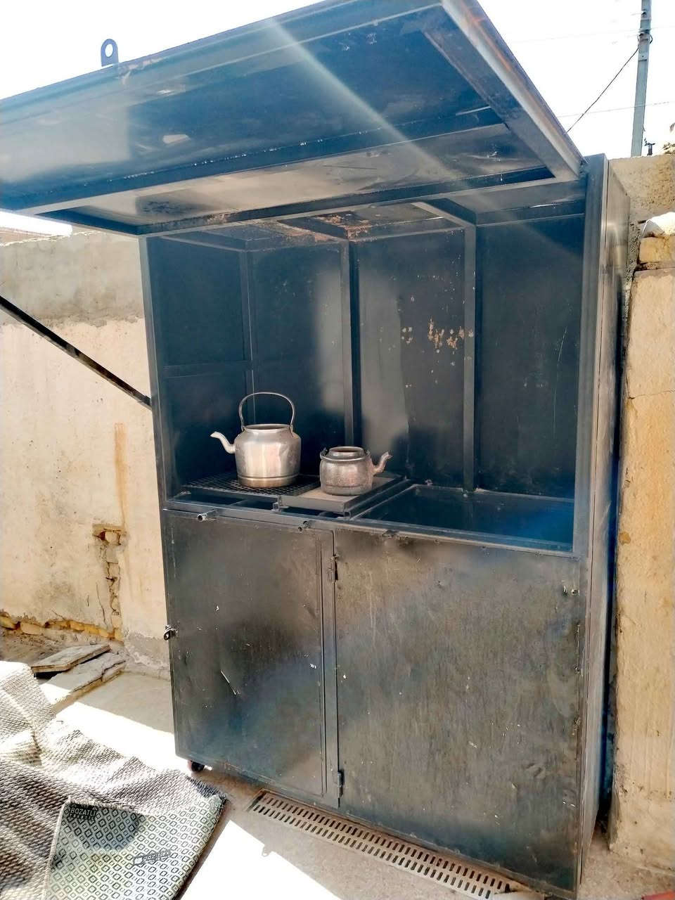 السلام عليكم جمبر جديد استخدام شهر طول مترين والعرض متر و٧٠ سم للبيع عنوان الماجديه *********** وبي مجال للشراي عمارة, ميسان
