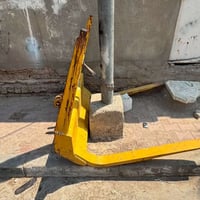 شفل كوماتسو ٧٠ • ١٢٠٠ ساعة • البصرة