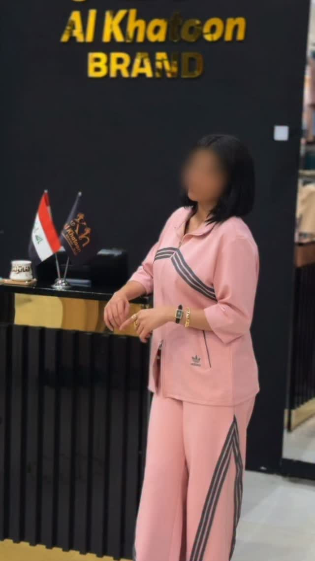 علقي بكلمة (سعر) وحتوصلج كل التفاصيل بالخاص.. 💌✨
الأحدث • الأجمل • الأرقى 📍 تجدونه لدى الخاتون 🔥👑
🛒 عناوينا:
🔹 زيونة - مول دريم سيتي
🔹 العامرية - مول العامرية
🔹 للجملة - شورجة / شارع الرشيد
📞 للاستفسار والحجز: *********** 🛍️
(متوفر خدمة توصيل لكافة المحافظات)
