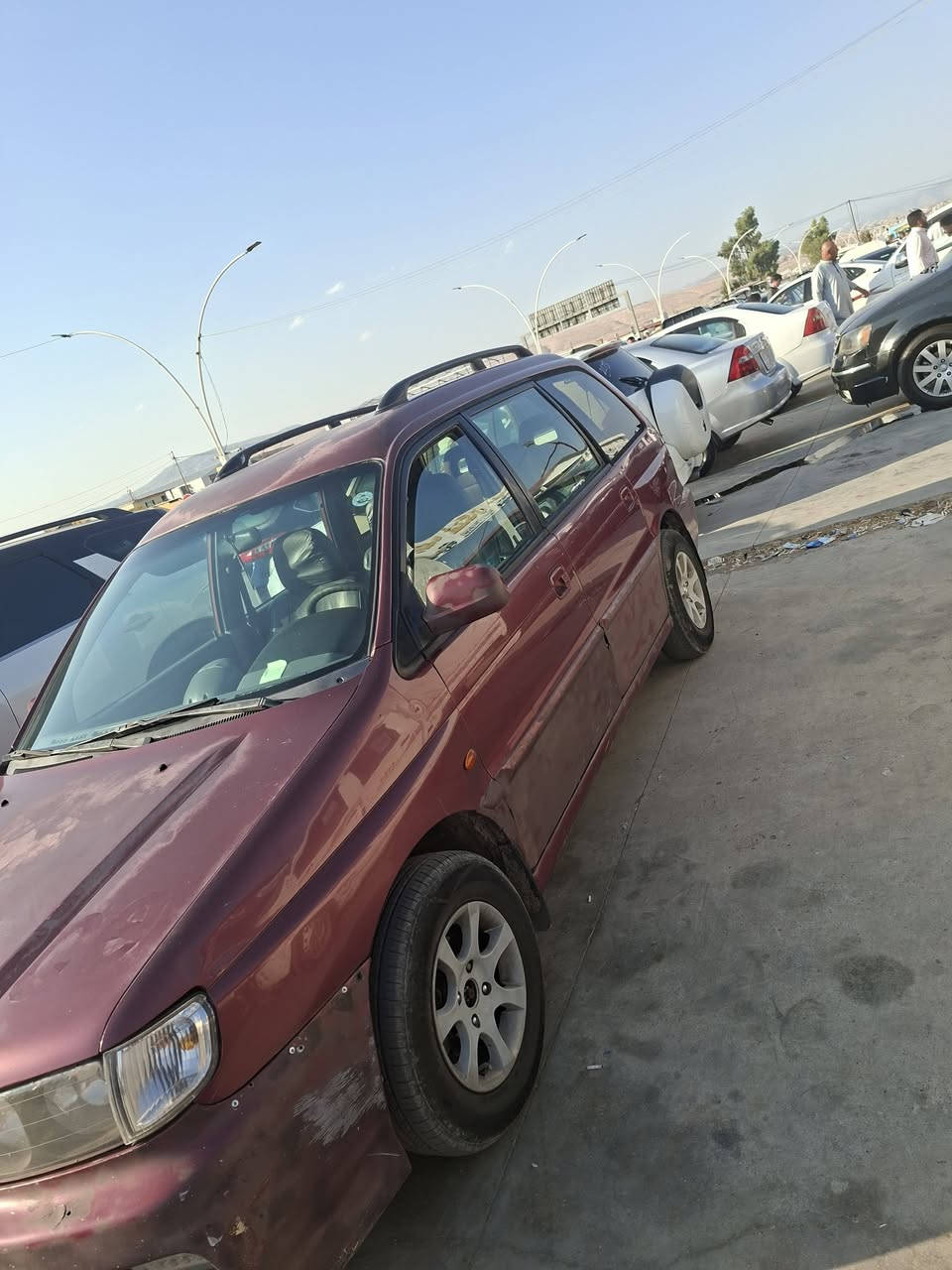 كيا موديل ٢٠٠ كير عادي  كير مكينه بشرط رقم سنويه جديد  
سياره مابيه اي نقص سعر ٤٨ بيها مجال. *********** بشرط تحويل
