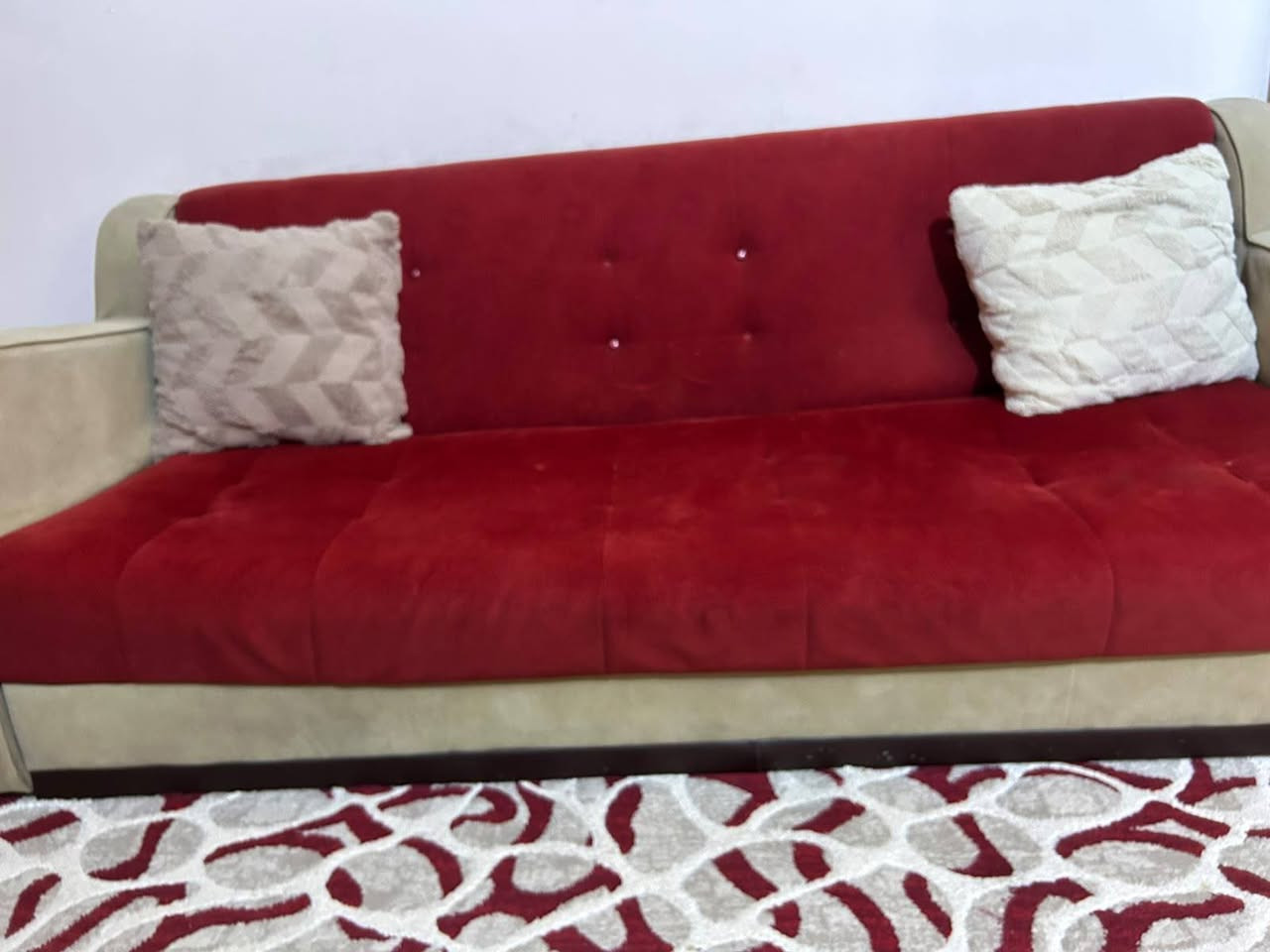 سلام عليكم

تخم قنفات عراقي للبيع  

( ٢ قنفه فردي  - ١ قنفه ثنائيه - ١ قنفه ثلاثيه) 

ضرر فقط قنفه ثلاثيه احد ارجل مكسوره 

سعر ١٢٥ الف دينار 💵 

مكان كربلاء  

للتواصل على رقم ***********

مامتواجد على فيس للتواصل اتصال او واتس اب على رقم اعلاه كربلاء, العراق
