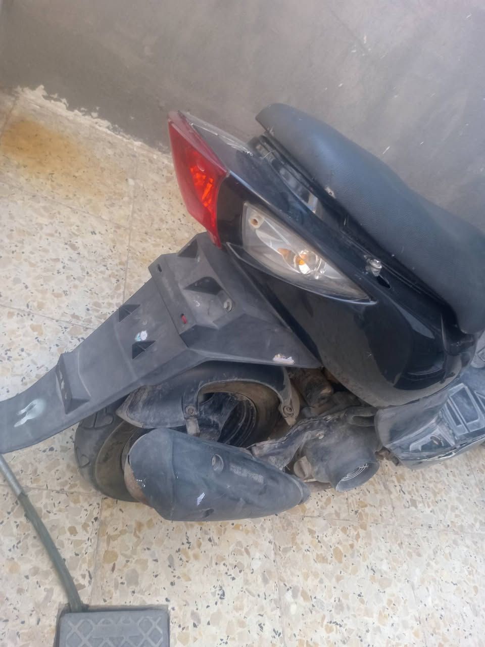 ماكس مظلع نظيفه برغي مامفتوح بيهه السعر ٦٠٠ مكاني، البصره المعقل سكك                  ***********@
