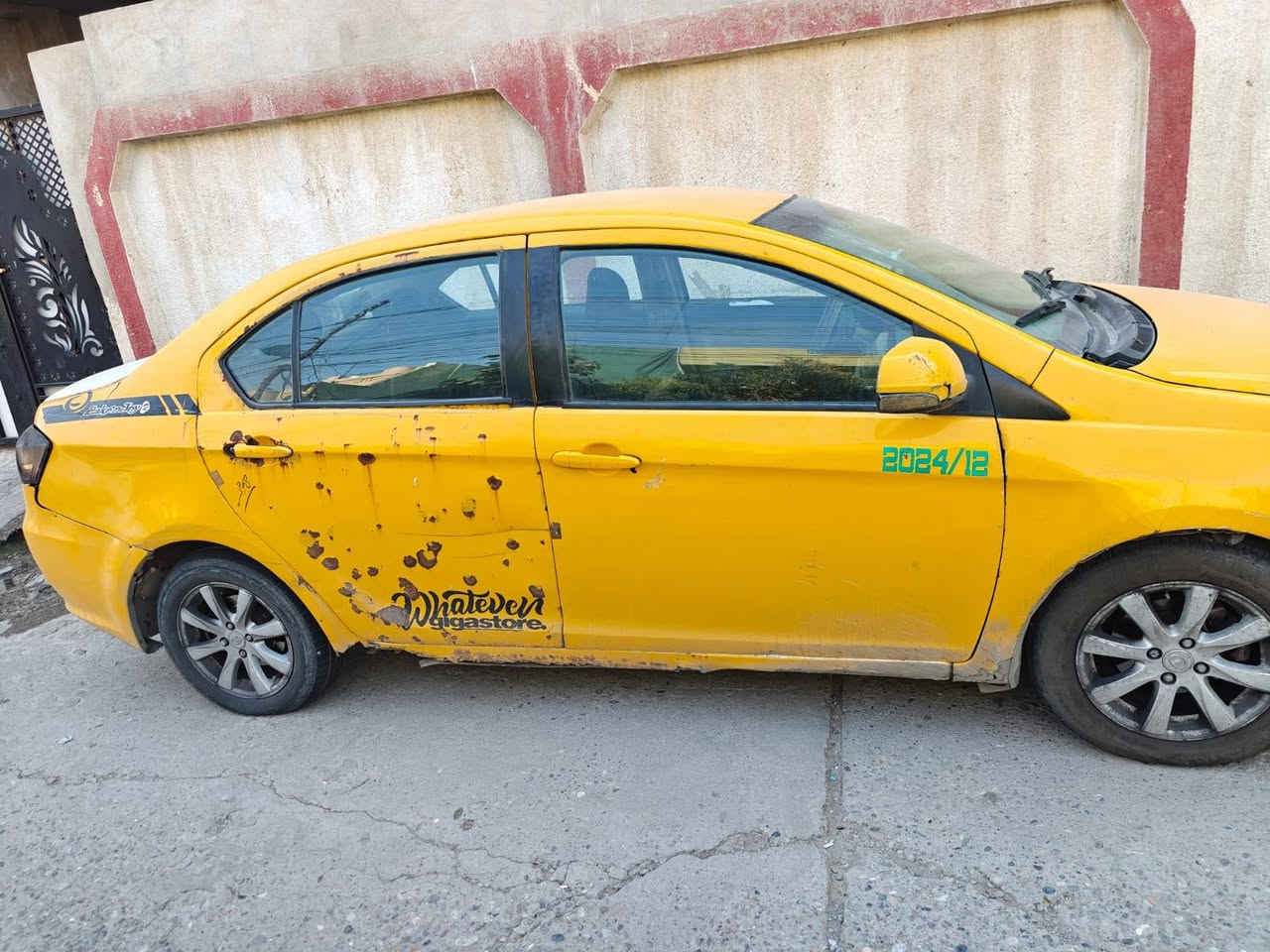 السلام عليكم
سيارة كريت ويل ٢٠١٢ مكينة يارس كير عادي مكينة شرط كير شرط  تايرات جديدة باتري جديد  اشاير بمري حساسات خلفي  رقمها بغداد الماني سنويه لغاية ٢٠٢٨ تنتهي الشرعي موجود بموصل  هيئه وغرامه عليها تقريبا ٤٠٠ الف  ع المشتري كابون بانزين بيها ماستر سياره ابيعها على وضعها ينرادلها   صبغ
سياره قفلها ومن الاخير  سعرها ب٢٧ لان محتاج  فلوس ومتوازي ع بيعتها  وقبل اسبوع مدفوع بيها اكثر من ٢٧  ومابعتها بس هسه محتاج فلوس وكلش متوازي  وعرضتها للبيع
وهاي تفاصيلها كاملة👆👆 
مكاني موصل جانب الايسر
الرقم ***********‪
