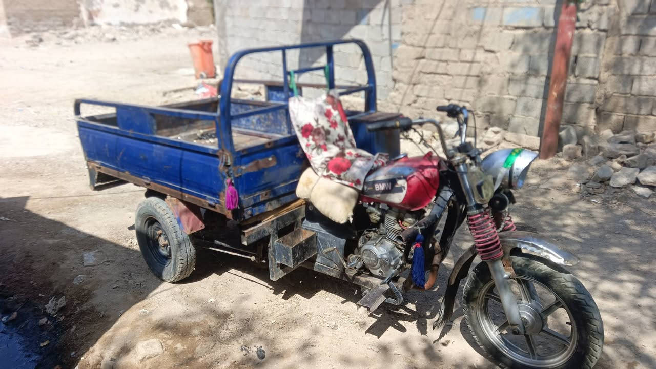 سلام عليكم ستوته جمرة للبيع رقم وسنوية رقم ابيض ذي قار دراجه مال شغل خير من الله مكاني كوت حي لجهاد سعر 850 وبيها مجال حك الجيه ***********
