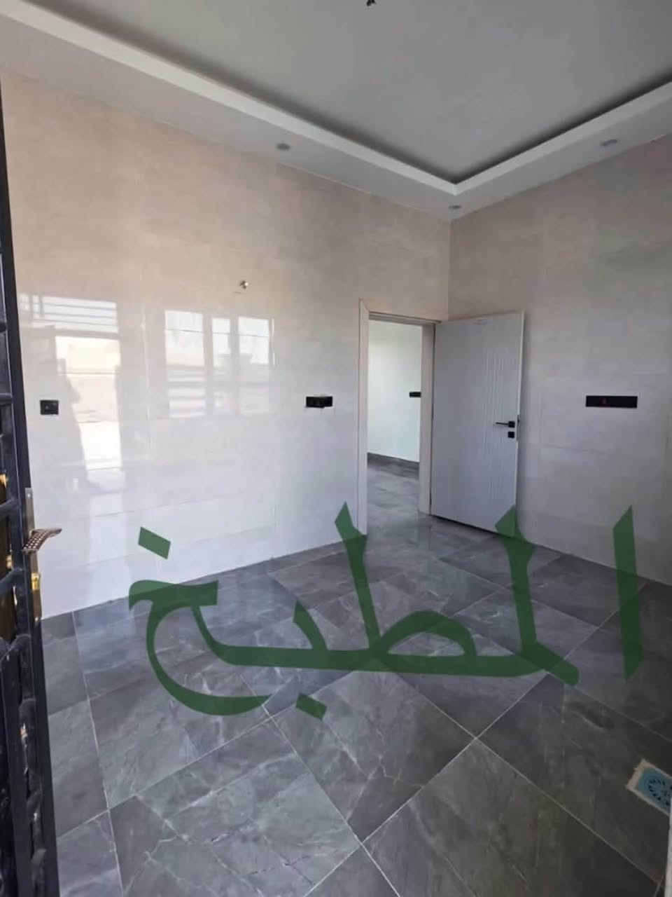 دار للبيع تكريت الديوم ال3000 يسار السيطرة

المساحة 100متر  10*10 
شارع #20متر 
#ركن 
غرف نوم3 🏠 
استقبال 🏠
صاله وسطيه 🏠 
مطبخ 🏠 
مجاميع صحية 🏠 
مناور 🏠

الاستفسار ؛***********
