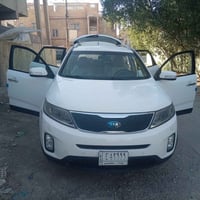 سورنتو • ماشيه ٤٩٠٠٠ • محرك مكفول